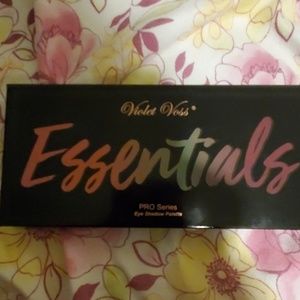 Vivian Voss eyeshadow pallette